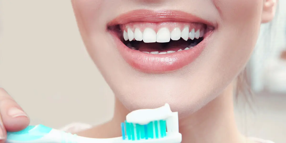 Natural Ways To Maintain Oral Hygiene